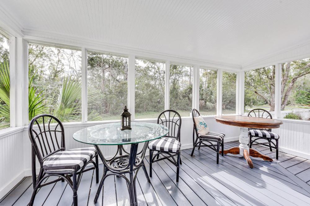 Dtwn St Marys Home Near Waterfront Pets Welcome!